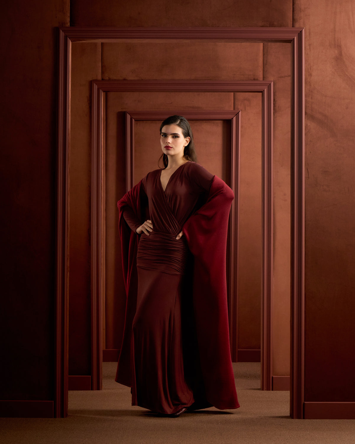 The Grecian Set-Brown