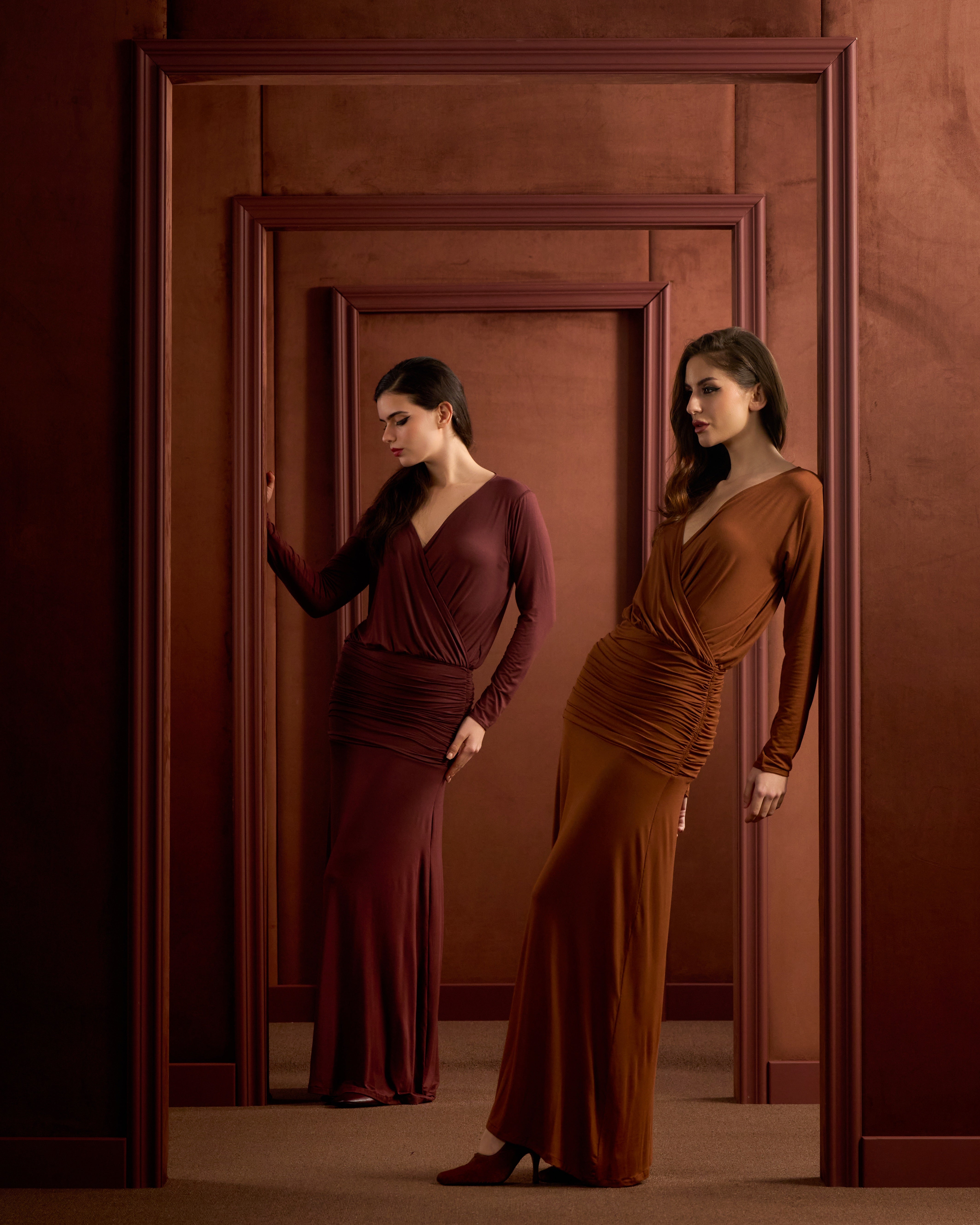The Grecian Set-Brown