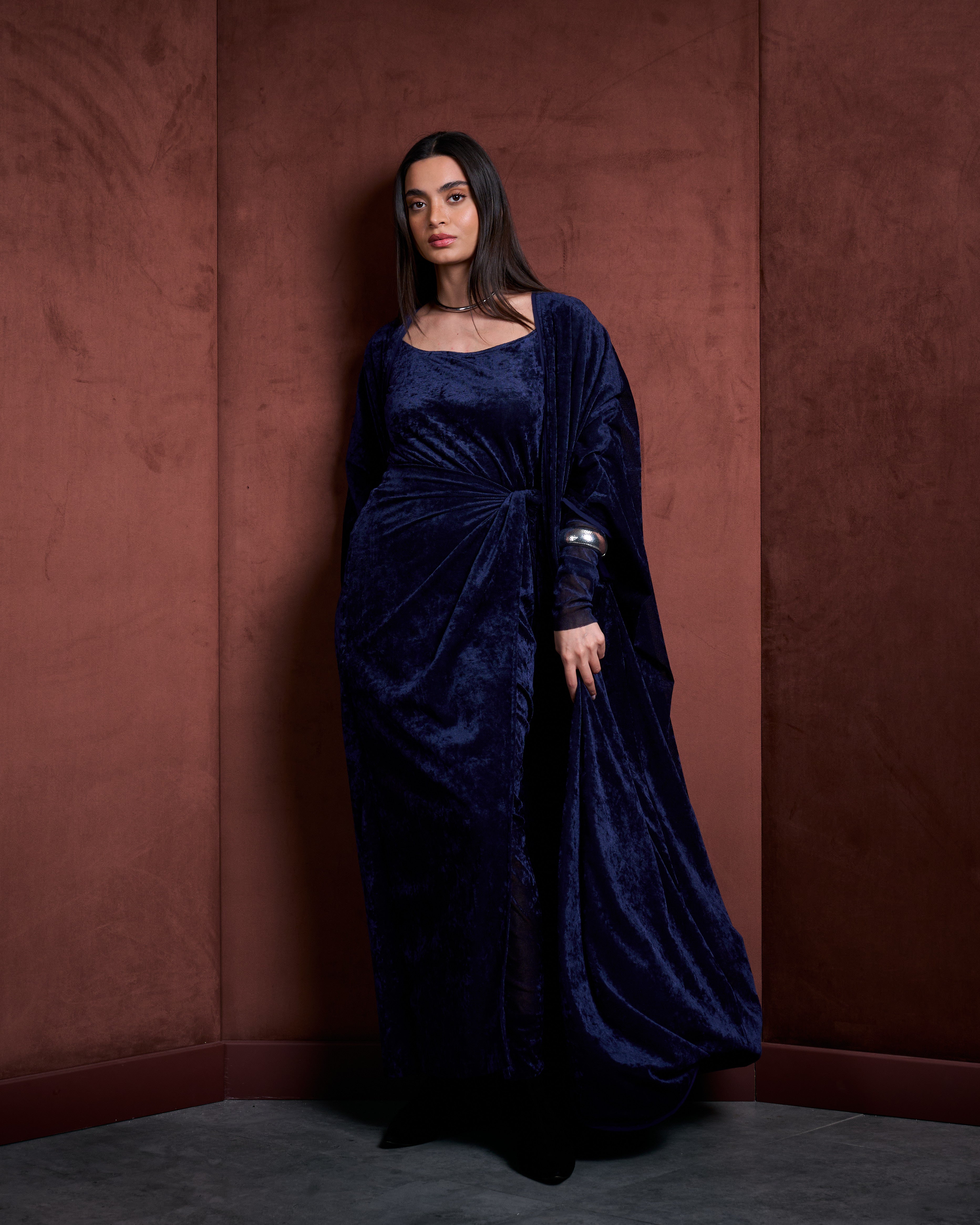 Vala Bisht Velvet Set-Blue