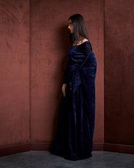 Vala Bisht Velvet Set-Blue