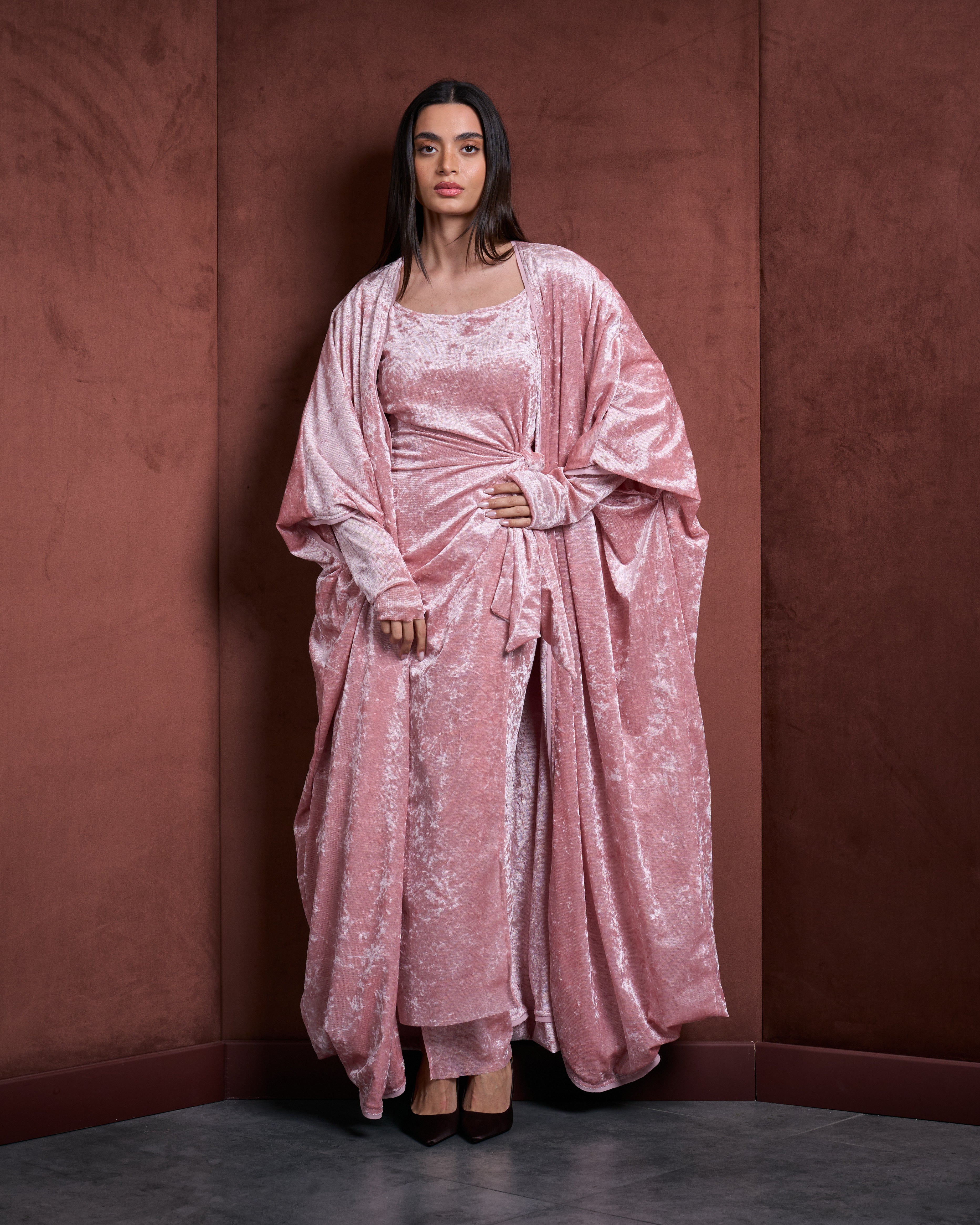 Vala Bisht Velvet Set-Pink